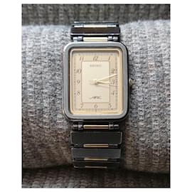 Seiko-Seiko Arc quartz watch ref. 7321-5850-Golden,Grey