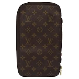 Louis Vuitton-LOUIS VUITTON Monogram Poche Escapade Travel Case M60113 LV Auth ar13445-Monogram