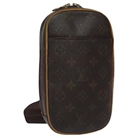 Louis Vuitton-LOUIS VUITTON Monogram Pochette Gange Sac à épaule M51870 LV Auth 118054-Monogramme