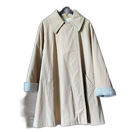 Céline Mantel Beige aus Polyester Beige