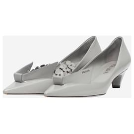 Prada-Pompes 3D fleurs grises - taille EU 38-Gris