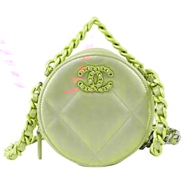 Chanel-Pochette ronde Chanel en agneau irisé rose 19 avec chaîne-Rose