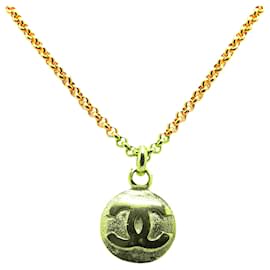 Chanel-Chanel Gold Gold Plated CC Round Pendant Necklace-Golden