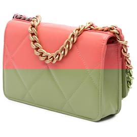 Chanel-Chanel Pink Quilted Lambskin 19 Wallet on Chain-Pink