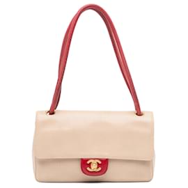 Chanel-Chanel Marron Moyen CC Perforé Cuir de Veau Rabat Unique-Marron,Beige