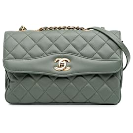 Chanel-Chanel Vert Moyen Sac Quotidien Matelassé en Agneau-Vert