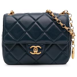 Chanel-Chanel Bleu Mini Carré CC Matelassé en Agneau-Bleu,Bleu Marine