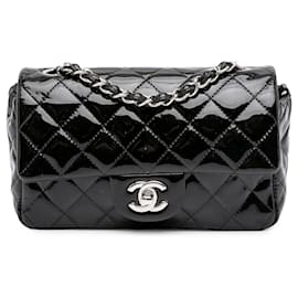 Chanel-Chanel Mini Rectangulaire Noir Classique en Cuir Verni à Rabat Unique-Noir