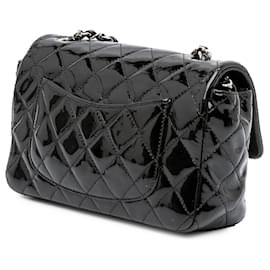 Chanel-Chanel Mini Rectangulaire Noir Classique en Cuir Verni à Rabat Unique-Noir