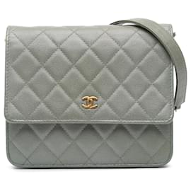 Chanel-Portefeuille carré matelassé en caviar vert Chanel avec chaîne-Vert,Vert clair
