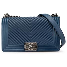 Chanel-Chanel Blue Old Medium Chevron Lambskin Boy Flap-Blue,Dark blue