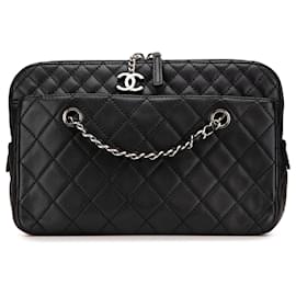 Chanel-Chanel Sac à caméra en cuir de veau matelassé noir large In The Business-Noir