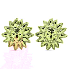 Chanel-Boucles d'oreilles clip en métal doré à motif lion Chanel-Doré