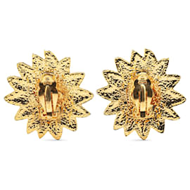 Chanel-Boucles d'oreilles clip en métal doré à motif lion Chanel-Doré