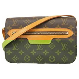 Louis Vuitton-Sac à épaule Saint Germain Monogram Louis Vuitton-Marron