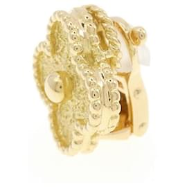 Van Cleef & Arpels-Van Cleef & Arpels Vintage Alhambra Clip Earrings-Golden