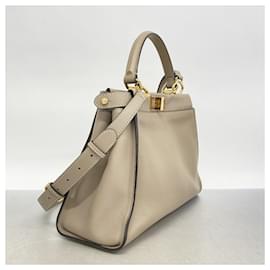 Fendi-Fendi Peekaboo Handbag in Grayish Leather-Grey