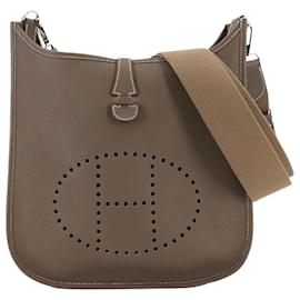 Hermès-Hermes Evelyne 3 PM Shoulder Bag-Taupe