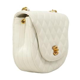 Chanel-Chanel White Lambskin Shoulder Bag-White