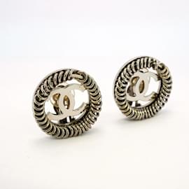 Chanel-Chanel Silver Clip Earrings-Silvery