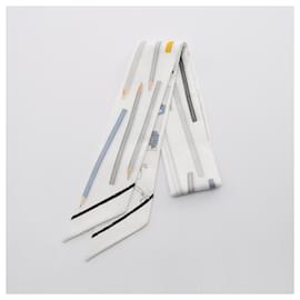 Hermès-Hermès Twilly A Vos Crayons Carré Libre Écharpe en Soie-Blanc,Multicolore