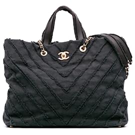 Chanel-Chanel Blue Chevron Canvas Cuba Patchwork Shopper Tote-Blue,Navy blue