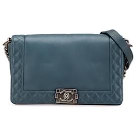 Chanel-Chanel Blue Medium Calfskin Boy Reverso Flap-Blue,Navy blue