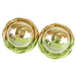 Chanel-Chanel Gold Gold Plated Faux Pearl CC Round Clip On Earrings-Golden