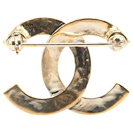 Chanel-Chanel Gold Gold Plated Rhinestone CC Quilted Brooch-Golden
