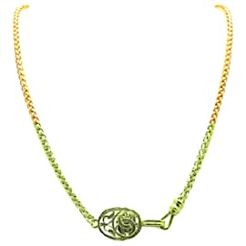 Chanel-Chanel Gold Gold Plated CC Oval Pendant Necklace-Golden