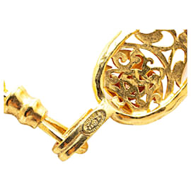 Chanel-Chanel Gold Gold Plated CC Oval Pendant Necklace-Golden