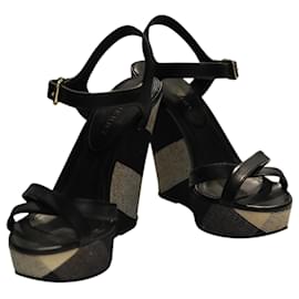 Burberry-Heels-Black