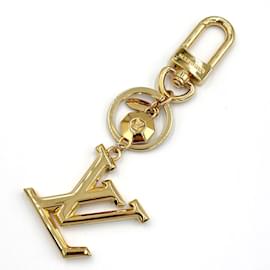 Louis Vuitton-Louis Vuitton Gold Metal Keyring-Golden