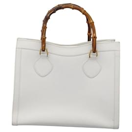 Gucci-GUCCI Bamboo Hand Bag Leather White Gold 002 2853 0260 0 Auth 118522-White,Golden