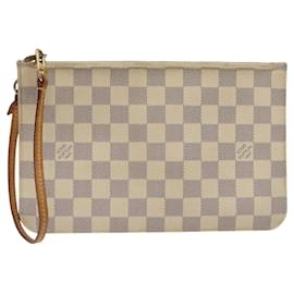 Louis Vuitton-Louis Vuitton Neverfull pouch-White