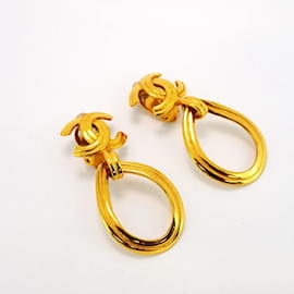 Chanel-Chanel Gold Plated Clip Earrings-Golden
