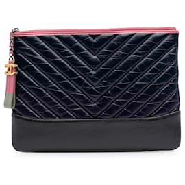 Chanel-Chanel Blue Medium Chevron Aged Calfskin Gabrielle Cosmetic Clutch-Blue,Other