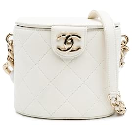 Chanel-Chanel White CC Lambskin Elegant Chain Vanity Case-White,Cream