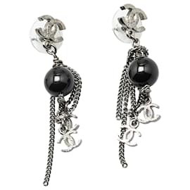 Chanel-Chanel Silver Silver CC Chain Drop Push Back Earrings-Black,Silvery