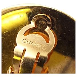 Chanel-Chanel Gold Gold Plated CC Button Clip On Earrings-Golden