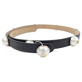 Chanel-Ceinture en cuir de veau Chanel-Noir,Blanc