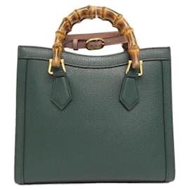 Gucci-Gucci DIANA 702721 U3ZDT Handbag-Green