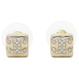 Chanel-Chanel ABC831 Gold Stud Earrings-Golden