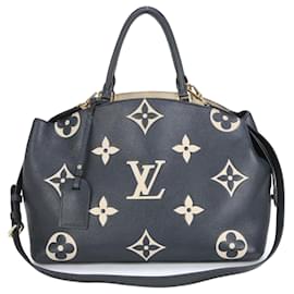 Louis Vuitton-Louis Vuitton Monogram Empreinte Grand Palais MM Shoulder Bag-Black