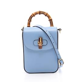 Gucci-Gucci Bamboo Handbag in Blue Leather-Blue