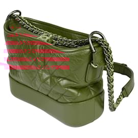 Chanel-Chanel Gabriel Hobo Bag in Red Suede-Red