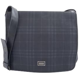 Burberry-Sac à épaule en PVC noir Burberry-Noir