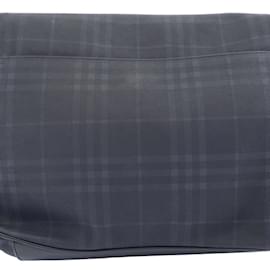 Burberry-Burberry Black PVC Shoulder Bag-Black
