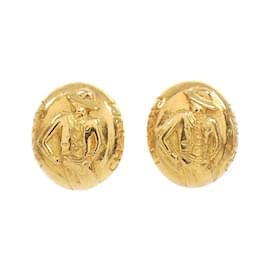 Chanel-Chanel Gold Clip Earrings-Golden