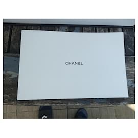 Hermès-boîte chanel 38X29X16cms pour sac à main-Blanc